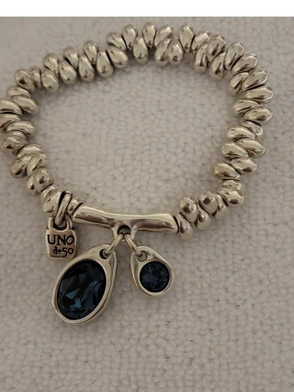 UNO de 50 Silver Plated Stretch Bracelet with Dark Blue Crystal Drops